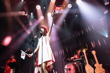 SOLEIL「LAST CHRISTMAS CONCERT」の様子。