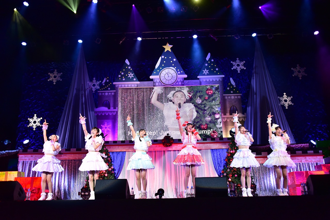 「ときめき▽宣伝部のどきどき▽クリスマスパーティー2019 ～夢に続く魔法のストーリー♪～」の様子。