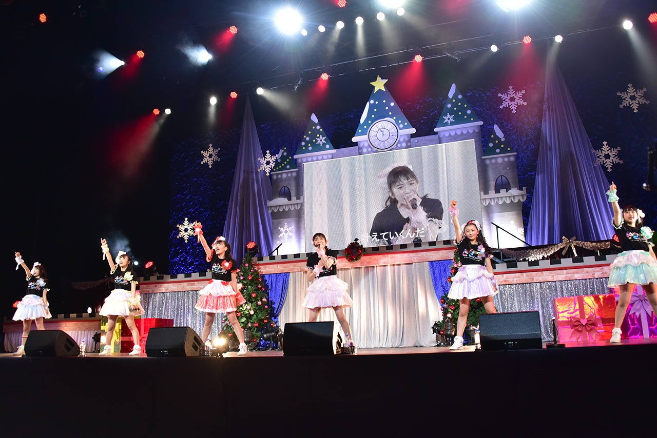 「ときめき▽宣伝部のどきどき▽クリスマスパーティー2019 ～夢に続く魔法のストーリー♪～」の様子。