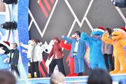超特急「大切な8周年」結成日はUSJで、スヌーピー＆エルモも駆けつけた記念ライブ