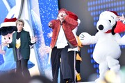 「バッタマン」で叫び声を上げるユーキ（中央）。(c)2019 Peanuts (c)2019 Sesame Workshop
