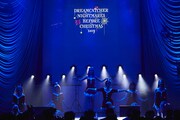 「DREAMCATCHER "NIGHTMARES BEFORE CHRISTMAS" 2019」東京公演の様子。（写真提供：ポニーキャニオン）