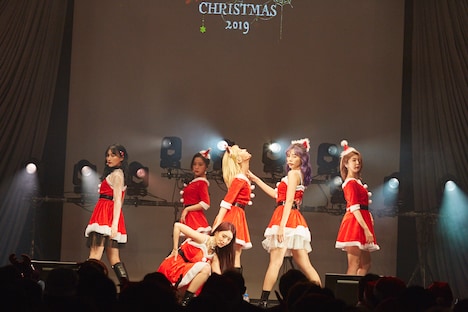 「DREAMCATCHER "NIGHTMARES BEFORE CHRISTMAS" 2019」東京公演の様子。（写真提供：ポニーキャニオン）