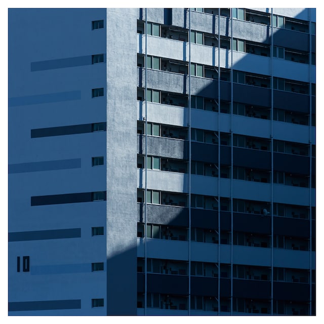 クリープハイプ「愛す」初回限定盤ジャケット