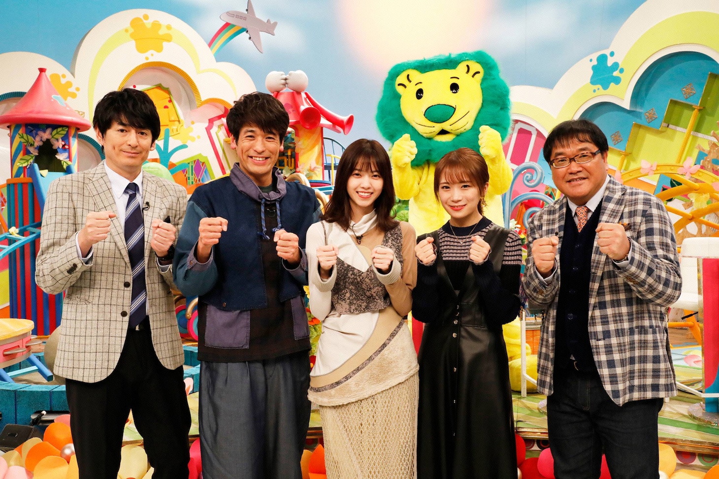 「ライオンのグータッチ　年末１時間SP」出演者。(c)フジテレビ
