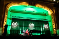 H ZETT M「ピアノ独演会2019 冬 大阪クリスマスSPの陣」の様子。（Photo by Yuta Ito）