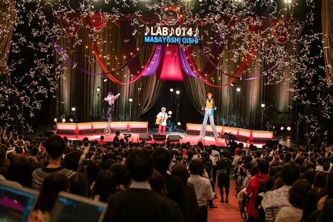 大石昌良「大石昌良の弾き語りラボ2019」最終公演の様子。（撮影：大参久人）