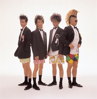 デビュー当時のユニコーン。