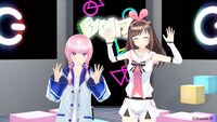 左から花譜、Kizuna AI。