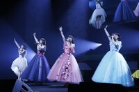 「カントリー・ガールズ ライブ2019 ～愛おしくってごめんね～」の様子。（写真提供：アップフロントグループ）