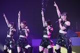 「カントリー・ガールズ ライブ2019 ~愛おしくってごめんね~」の様子。(写真提供:アップフロントグループ)