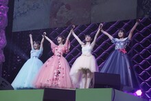 「カントリー・ガールズ ライブ2019 ～愛おしくってごめんね～」の様子。（写真提供：アップフロントグループ）