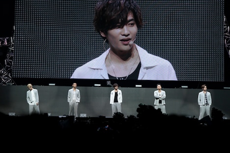 鳳仙学園のメンバー。左から塩野瑛久、葵揚、志尊淳、小柳心、荒井敦史。