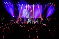 亜沙「亜沙 バースデーライブ2019～雪蛍～」の様子。（撮影：森好弘）