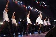 M!LK「変幻自在、ズバッとM!LK+6」東京・渋谷ストリームホール公演の様子。