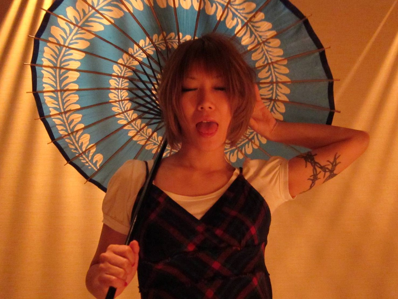 みお（JONNY）