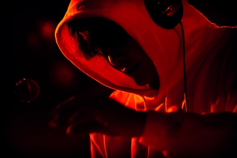 ////虹////（ex. 0.8秒と衝撃。）（撮影：タイコウクニヨシ）