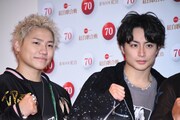 左から小森隼、白濱亜嵐。