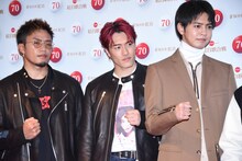 左から数原龍友、中務裕太、片寄涼太。