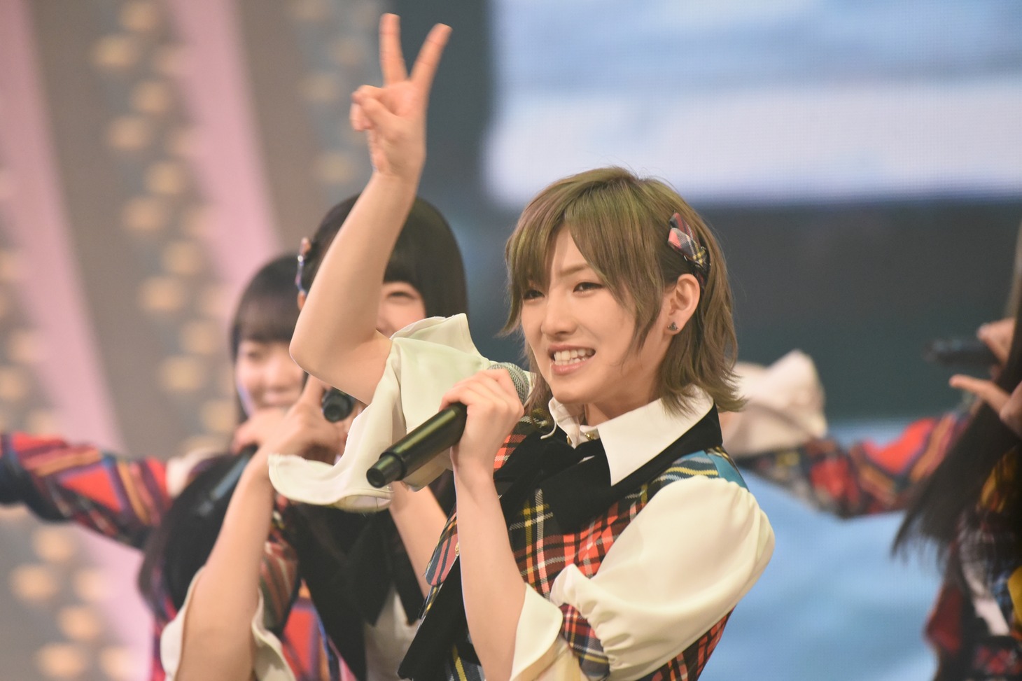岡田奈々