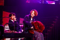 ケビンと森英寿。（撮影：笹森健一）