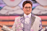 酒井一圭（純烈）