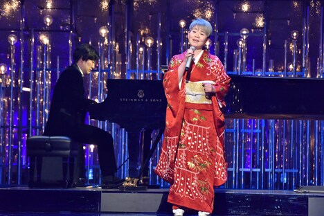 清塚信也と島津亜矢。