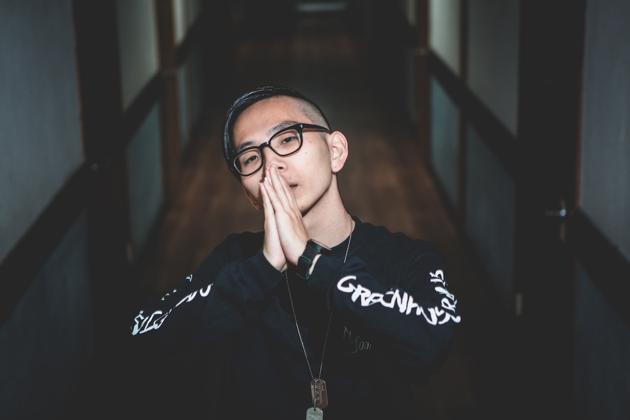 Moment Joonがワンマンライブ開催、JinmenusagiやGokou Kuytらゲスト出演