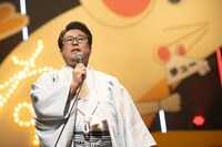 新年の挨拶をする藤井校長。