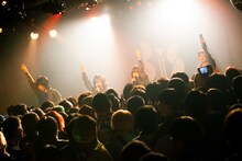 BiS「"LIVE DAM Ai" presents STAND BY BiS」宮城・enn 2nd公演の様子。（Photo by sotobayashi kenta）