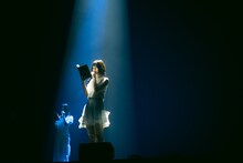 矢川葵（撮影：稲垣謙一）