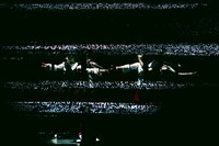 「MORE PAST」のパフォーマンスの様子。（撮影：稲垣謙一）