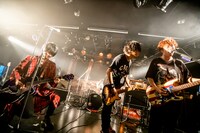 「THE KEBABS 録音」の様子。（Photo by Viola Kam [V'z Twinkle]）