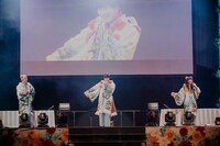 二丁目の魁カミングアウト「『ゲイでもアイドルになれる！』in 中野サンプラザ」の様子。（撮影：タマイシンゴ）