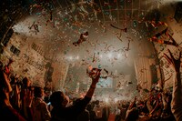 二丁目の魁カミングアウト「『ゲイでもアイドルになれる！』in 中野サンプラザ」の様子。（撮影：タマイシンゴ）