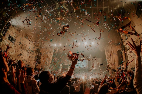 二丁目の魁カミングアウト「『ゲイでもアイドルになれる！』in 中野サンプラザ」の様子。（撮影：タマイシンゴ）