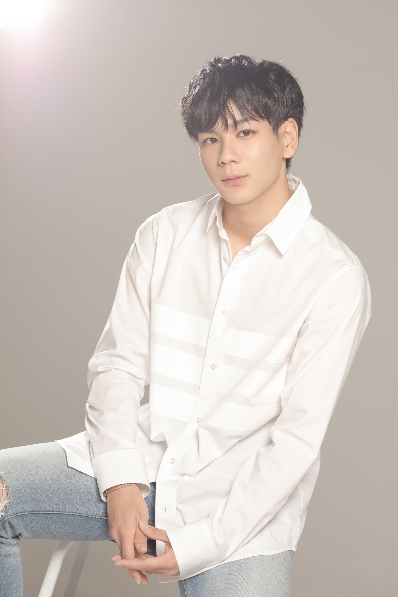 豆原一成 (c)LAPONE ENTERTAINMENT - JO1デビューシングル「PROTOSTAR