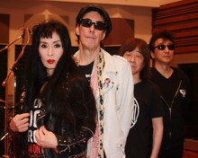 SHEENA & THE ROKKETS