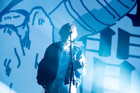 Eve（撮影：ヤオタケシ）