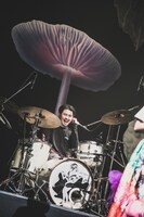 関口塁（Dr）（Photo by TAKAHIRO TAKINAMI）