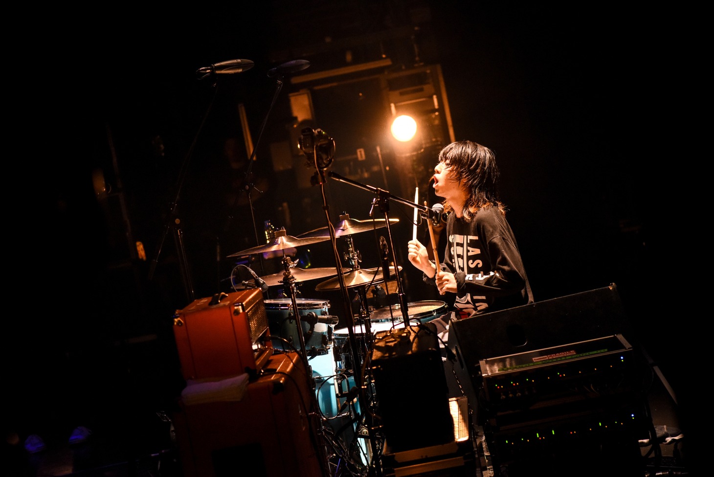 細川千弘（Dr）（Photo by MASANORI FUJIKAWA）
