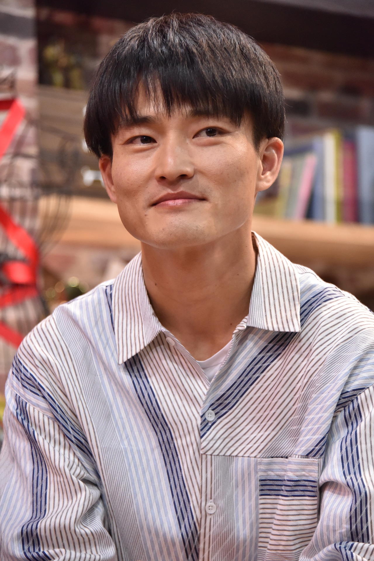 福徳秀介（ジャルジャル）
