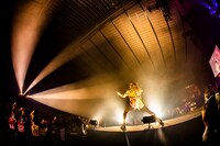 渋谷龍太（Vo）（撮影：青木カズロー）