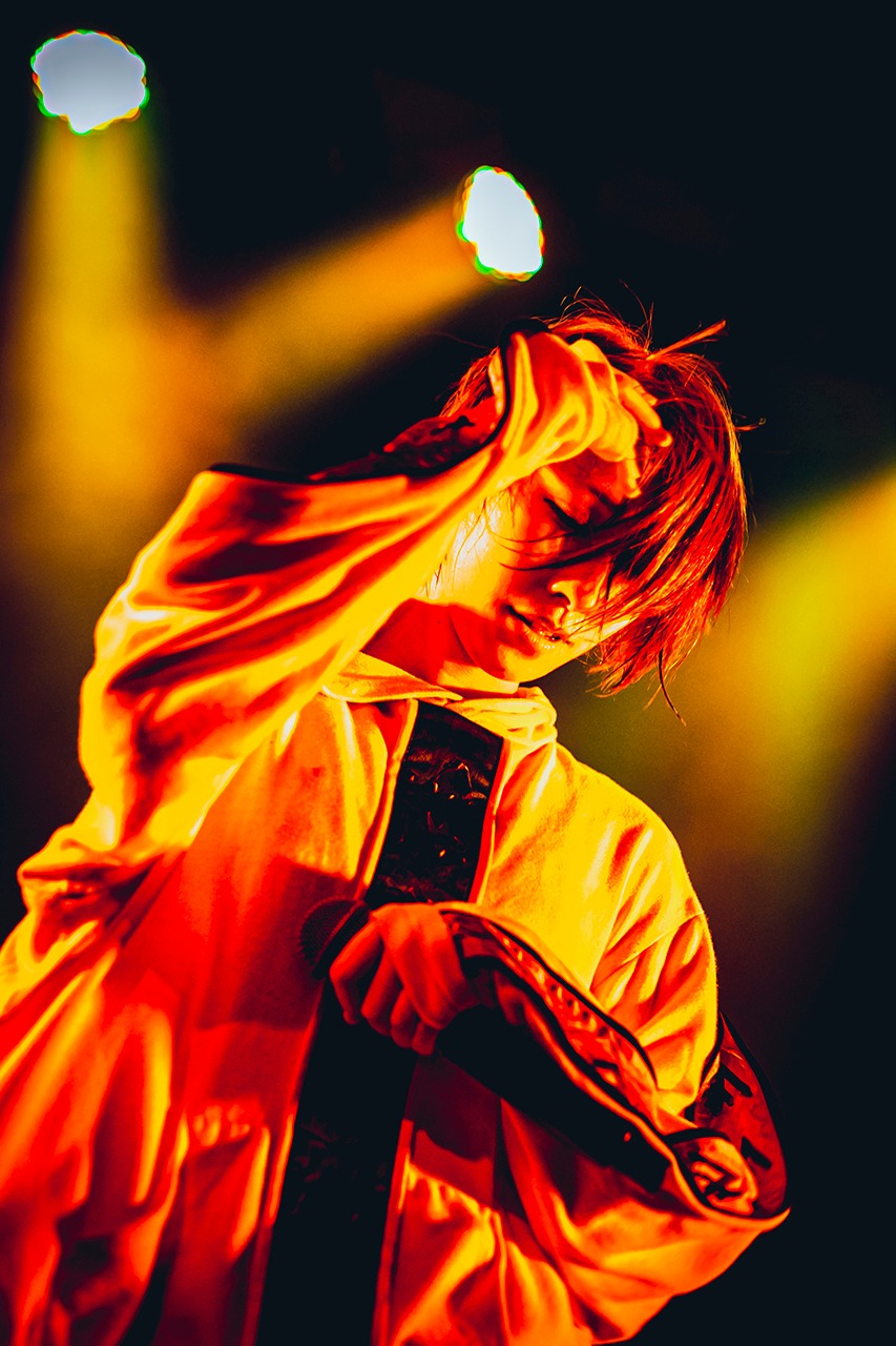 momo（写真提供：エイジアプロモーション）