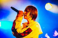 momo（写真提供：エイジアプロモーション）