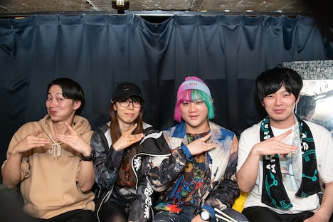 トーク終了後の様子。