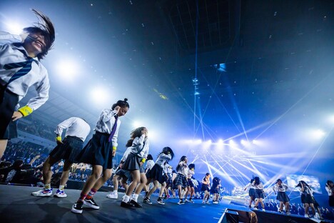 ミオヤマザキ「私を愛してくれないなら死んで」に登場した女子高生ダンサー。