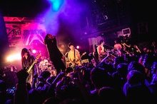 SPARK!!SOUND!!SHOW!!とR-指定（Creepy Nuts）。（撮影：KAWADO）