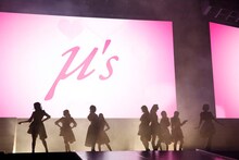 μ's (c)2013 プロジェクトラブライブ！ (c)2017 プロジェクトラブライブ！サンシャイン!! (c)プロジェクトラブライブ！虹ヶ咲学園スクールアイドル同好会