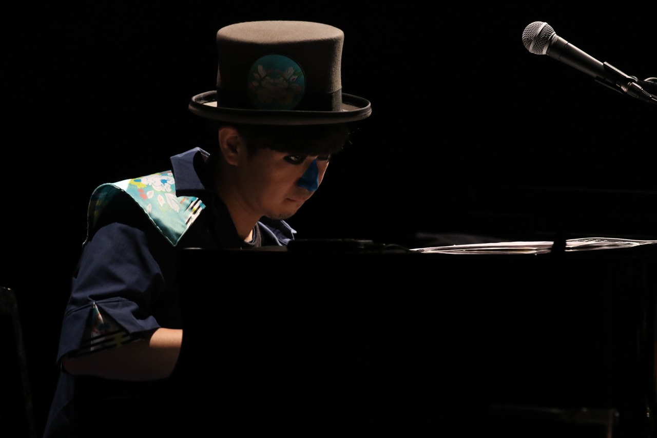 H ZETT M（Key）（Photo by Shunji Takahashi）
